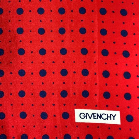 givenchy negozi italia|givenchy dots.